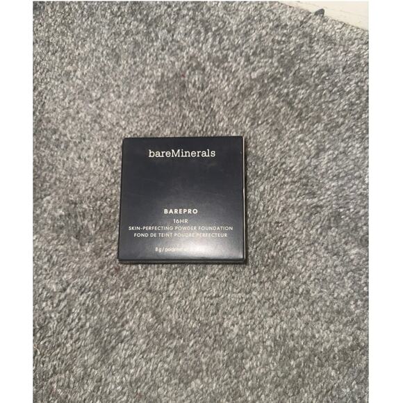 Bare Minerals Barepro 16HR Skin-Perfecting Powder Foundation Deep 60 Cool - Picture 2 of 2